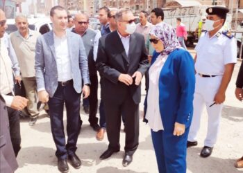 محافظ كفر الشيخ تفقد أعمال تطوير وتوسعة الشوارع ورصف عدد من الطرق وإزالة الاشغالات 17 - جريدة المساء