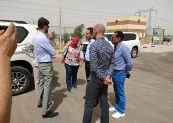 وفد سويسرى يتفقد المحطة الوسيطة لتجميع المخلفات بأبوتشت 23 - جريدة المساء