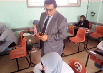 غرفة العمليات بمديرية التربية والتعليم بجنوب سيناء لم تتلق أي شكاوى بمادة الفلسفة والمنطق لطلاب الصف الأول الثانوي 28 - جريدة المساء