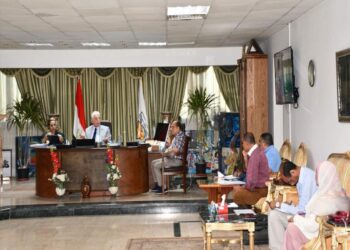 "فودة" يتابع موقف مشروعات الخطة الاستثمارية 2021 / 2022 بجنوب سيناء 22 - جريدة المساء