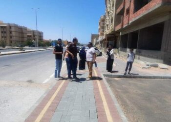 إنشاء ممشى بشارع الاذاعه بطول 300 متر وادراج عربات الطعام المتنقلة لخدمة الممشى برأس غارب 17 - جريدة المساء