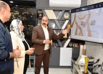 محافظ أسوان : توجيهات مستمرة للأجهزة التنفيذية للتفاعل المباشر مع شكاوى المواطنين 20 - جريدة المساء