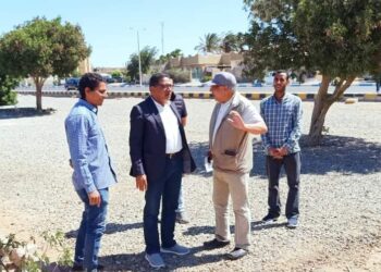 بدء اعمال إنشاء ممشى بشارع الاذاعه ودعمه بعربات الطعام المتنقلة برأس غارب 25 - جريدة المساء