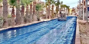 رصف الشوارع وانشاء مشايات وخدمات تجارية وصيانة دورات المياه وألعاب الأطفال في مصيف بلطيم 2 - جريدة المساء رصف الشوارع وانشاء مشايات وخدمات تجارية وصيانة دورات المياه وألعاب الأطفال في مصيف بلطيم 1 - جريدة المساء