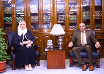 "نيفين القباج" تشارك في فعاليات المنتدى الحوارى الأول للقضايا المجتمعية بجامعة الأزهر 33 - جريدة المساء