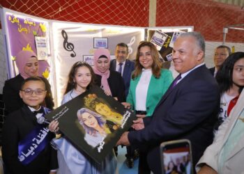 محافظ دمياط تشهد احتفال مديرية التربية والتعليم بالعيد القومى للمحافظة بالصالة الرياضية المغطاة برأس البر 28 - جريدة المساء