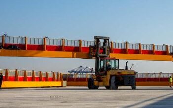 وزير النقل :محطة تحيا مصر متعددة الأغراض بميناء الإسكندرية(TMT) تستقبل 30 - جريدة المساء