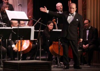 فرقة التراث بقيادة البابلى تقدم ألحان عشرينيات القرن العشرين بالأوبرا 25 - جريدة المساء