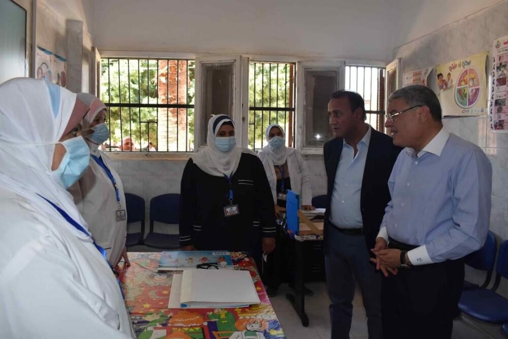 محافظ المنيا يتابع انتظام الخدمة بالوحدة الصحية لقرية "صفط الخمار" 18 - جريدة المساء