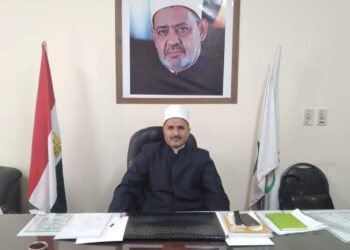 "الهوارى" يتابع ليلا مراكز توزيع الأسئلة للشهادة الثانوية الأزهرية بالبحر الأحمر 31 - جريدة المساء