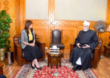 وزيرة الهجرة: الأزهر بيت لكل المصريين 25 - جريدة المساء