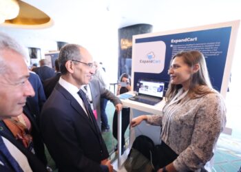 وزير الاتصالات : قطاع الاتصالات الأعلى نموا خلال ثلاث سنوات متتالية 18 - جريدة المساء