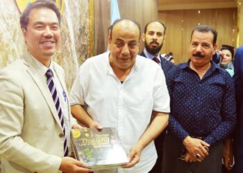 بحث سبل التعاون بين المحافظة ووفد تايلاند في المجال التجاري والسياحي والغرفة التجارية 31 - جريدة المساء