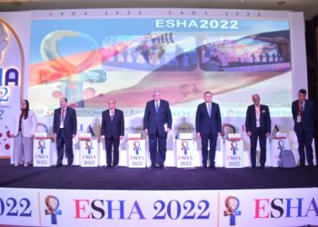 عوض تاج الدين يفتتح المؤتمر الدولي لأمراض الدم وزرع النخاع بطب عين شمس 21 - جريدة المساء