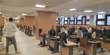 اختبار تجريبي للمركز الثقافي البريطاني بقاعات ألسن عين شمس 1 - جريدة المساء