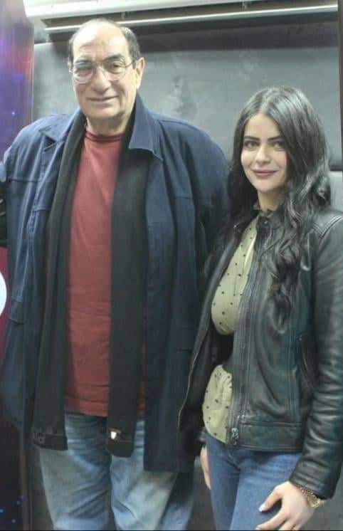 مجدي احمد علي ضيف نسمهار الصغير في "ع الكنبة" 16 - جريدة المساء