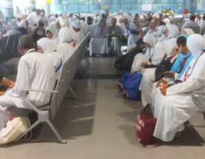 "التضامن" تفويج 2355 من حجاج الجمعيات الأهلية إلى مكة المكرمة والمدينة المنورة 23 - جريدة المساء