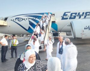 "التضامن" تفويج 2355 من حجاج الجمعيات الأهلية إلى مكة المكرمة والمدينة المنورة 31 - جريدة المساء