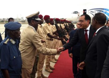 نيابة عن الرئيس عبد الفتاح السيسي: رئيس الوزراء يصل الصومال للمشاركة في مراسم تنصيب الرئيس حسن شيخ محمود 17 - جريدة المساء