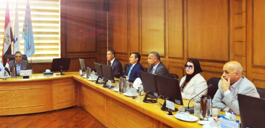 مجلس عمداء جامعة كفرالشيخ يناقش إمكانية تنظيم قوافل تنموية تحت عنوان محو الأمية الألكترونية 20 - جريدة المساء مجلس عمداء جامعة كفرالشيخ يناقش إمكانية تنظيم قوافل تنموية تحت عنوان محو الأمية الألكترونية 19 - جريدة المساء