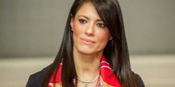 وزيرة التعاون الدولى للشيوخ  الوزارة وفرت للقطاع الخاص 3.919 مليار دولاربتمويل مباشر للشركات القطاع الخاص وخطوط الائتمان لتمويل المشروعات الصغيرة والمتوسطة 1 - جريدة المساء