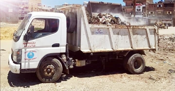 فى كفرالشيخ مواصله حملات النظافة والتجميل ورفع كفاءة الإنارة العامة بالقري والمدن 19 - جريدة المساء