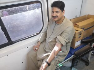 تحت شعار "إنقذ حياة غيرك" .. "الشعب الجمهورى" ينظم حملة للتبرع بالدم بقنا 25 - جريدة المساء