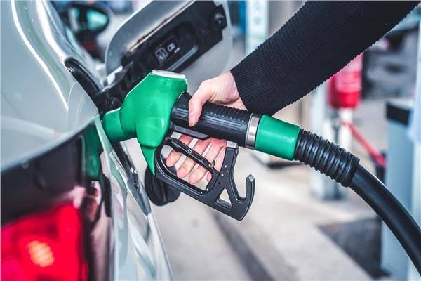 تحريك أسعار البنزين والسولار والمازوت 19 - جريدة المساء