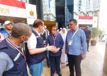 رئيس بعثة الحج المصرية يتفقد فنادق حجاج الجمعيات الأهلية