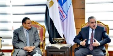 محافظ كفر الشيخ يهنئ رئيس الجامعة لتقدم كليتي الصيدلة والزراعة في تصنيف "شنغهاي الدولي" 2 - جريدة المساء محافظ كفر الشيخ يهنئ رئيس الجامعة لتقدم كليتي الصيدلة والزراعة في تصنيف "شنغهاي الدولي" 1 - جريدة المساء