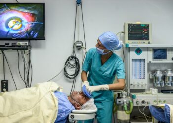 11 ألف عملية قلب وعيون بالمجان لغير القادرين .. فى قنا 26 - جريدة المساء