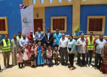 مؤسستي صناع الخير وساويرس يسلمان عددًا من المنازل المطورة بقرية العقال قبلي بالشراكة مع التضامن 19 - جريدة المساء