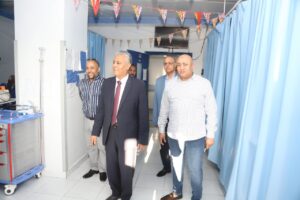 رئيس جامعة جنوب الوادي يزور مرضى المستشفيات الجامعية في اليوم الأول لعيد الأضحى المبارك 33 - جريدة المساء