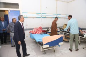 رئيس جامعة جنوب الوادي يزور مرضى المستشفيات الجامعية في اليوم الأول لعيد الأضحى المبارك 31 - جريدة المساء