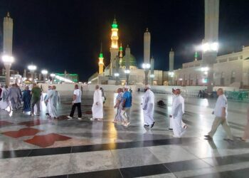 حجاج بيت الله من الجمعيات الأهلية