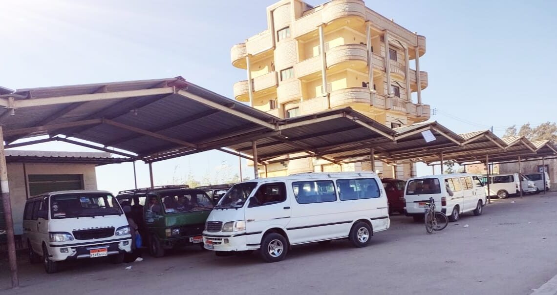 محافظ كفر الشيخ طلب إحكام الرقابة على مواقف السيارات ومحطات الوقود 18 - جريدة المساء