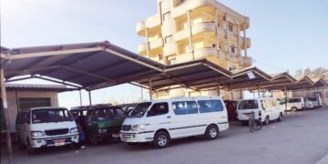 محافظ كفر الشيخ طلب إحكام الرقابة على مواقف السيارات ومحطات الوقود 1 - جريدة المساء