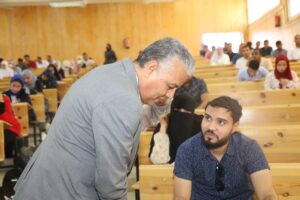 رئيس جامعة جنوب الوادي يتفقد امتحانات الدراسات العليا بكلية التجارة 21 - جريدة المساء