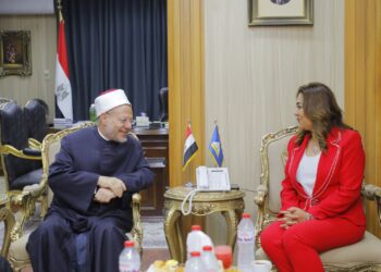 محافظ دمياط تستقبل وزير الاوقاف ومفتى الجمهورية و"الغصبان"  21 - جريدة المساء