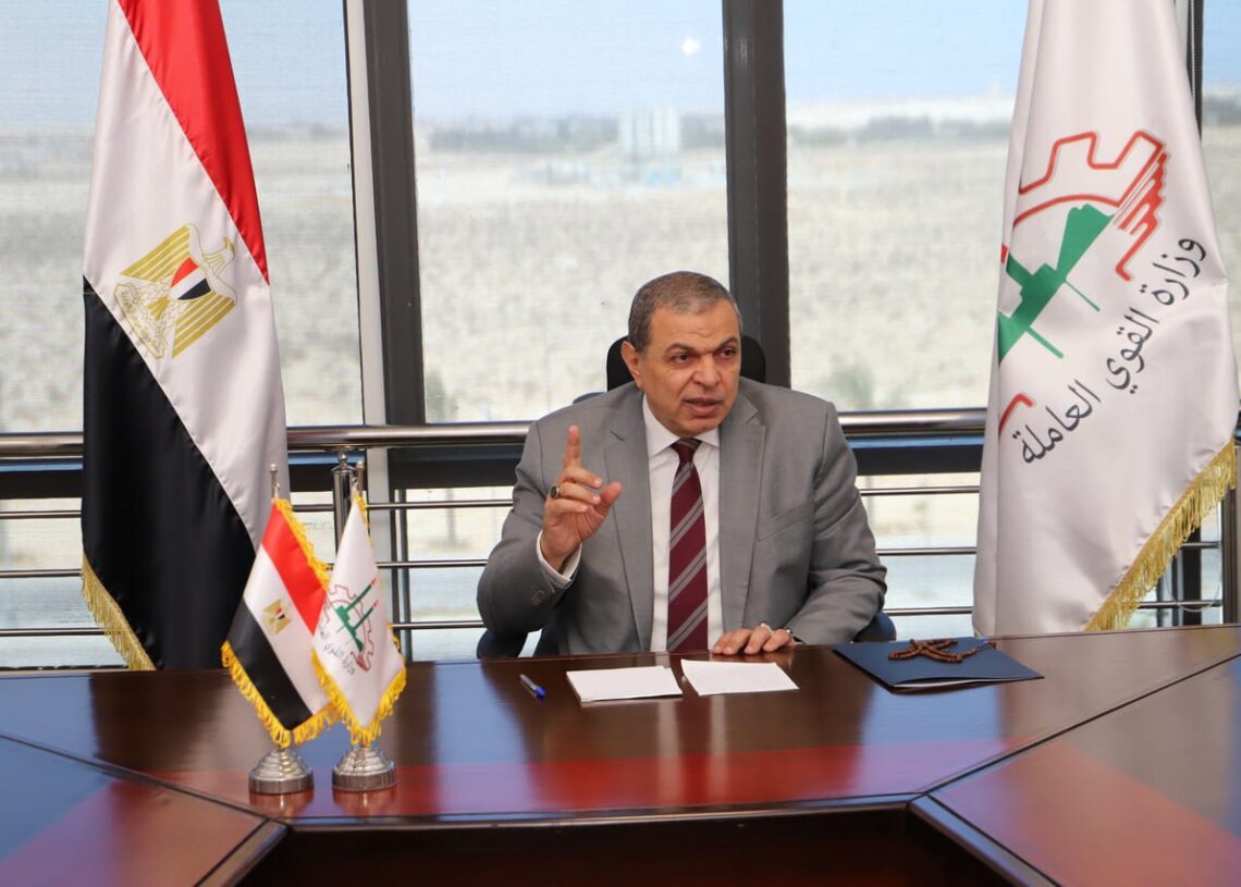 القوي العاملة : تعيين 2468 منهم 20 "قادرون باختلاف" بالمنوفية 19 - جريدة المساء القوي العاملة : تعيين 2468 منهم 20 "قادرون باختلاف" بالمنوفية 18 - جريدة المساء