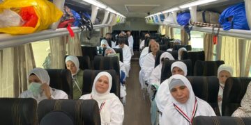 حجاج بيت الله من الجمعيات الأهلية