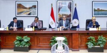 وزير السياحة والآثار يواصل اجتماعاته الدورية لمتابعة الاستعدادات والتجهيزات السياحية لاستضافة مصر لمؤتمرCOP27 2 - جريدة المساء وزير السياحة والآثار يواصل اجتماعاته الدورية لمتابعة الاستعدادات والتجهيزات السياحية لاستضافة مصر لمؤتمرCOP27 1 - جريدة المساء