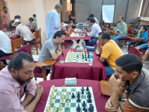 لليوم الثاني .. "الشعب الجمهوري" بقنا يواصل تنظيم بطولة الشطرنج 43 - جريدة المساء