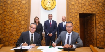 مذكرة تفاهم لتوفير خدمات الإتصالات المتطورة لربط مؤتمر المناخ Cop27 وزواره بالخدمات والشبكات الرقمية 2 - جريدة المساء مذكرة تفاهم لتوفير خدمات الإتصالات المتطورة لربط مؤتمر المناخ Cop27 وزواره بالخدمات والشبكات الرقمية 1 - جريدة المساء