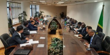 تعزير التعاون بين مصر وتنزانيا في النقل الجوي 2 - جريدة المساء تعزير التعاون بين مصر وتنزانيا في النقل الجوي 1 - جريدة المساء