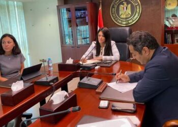 "المشاط" برنامج "نُوَفِّي" يعكس توجه الدولة للانتقال من التعهدات المناخية إلى التنفيذ وتحفيز مشاركة القطاع الخاص في جهود التحول الأخضر 24 - جريدة المساء "المشاط" برنامج "نُوَفِّي" يعكس توجه الدولة للانتقال من التعهدات المناخية إلى التنفيذ وتحفيز مشاركة القطاع الخاص في جهود التحول الأخضر 23 - جريدة المساء