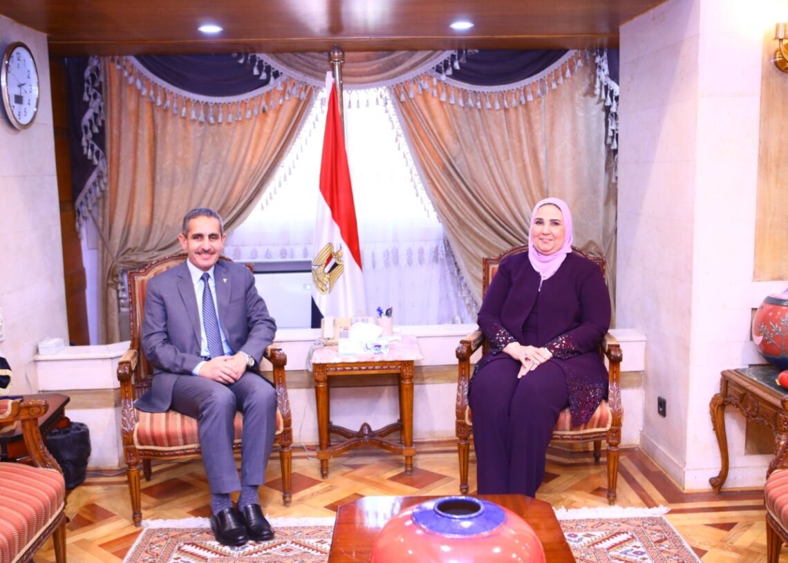 "القباج" تعلن إنشاء مركز تأهيل لذوي الإعاقة وزيادة عدد أسر "تكافل وكرامة" بالغربية 27 - جريدة المساء