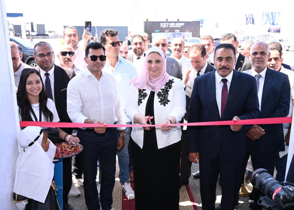 وزيرا التضامن والشباب ومحافظ مطروح يفتتحون معرض "ديارنا" للحرف التراثية بالعلمين الجديدة 20 - جريدة المساء وزيرا التضامن والشباب ومحافظ مطروح يفتتحون معرض "ديارنا" للحرف التراثية بالعلمين الجديدة 19 - جريدة المساء