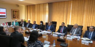 وزير المالية.. في لقائه مع السفير البريطاني: قادرون على التعامل المرن مع المتغيرات الاقتصادية العالمية 2 - جريدة المساء وزير المالية.. في لقائه مع السفير البريطاني: قادرون على التعامل المرن مع المتغيرات الاقتصادية العالمية 1 - جريدة المساء