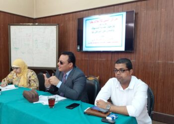 "حماية المستهلك وضمان حق المواطن" .. في ندوة بمركز النيل للإعلام بقنا 23 - جريدة المساء